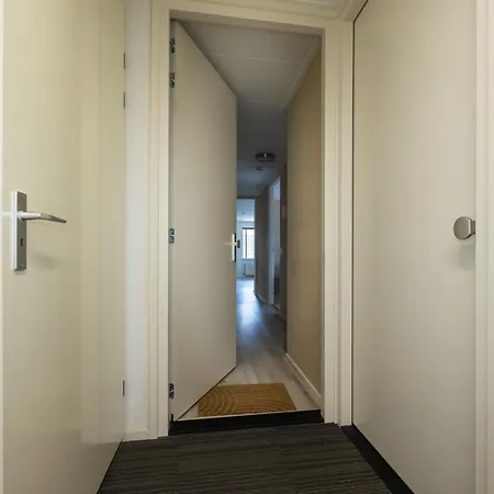 Centre Lakeview - Extended By Haring Verhuur דירה הורן